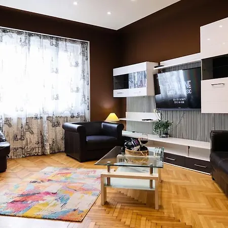 Urban Elegance:Center,1Bdr Haven Apartment Zagreb Exterior photo