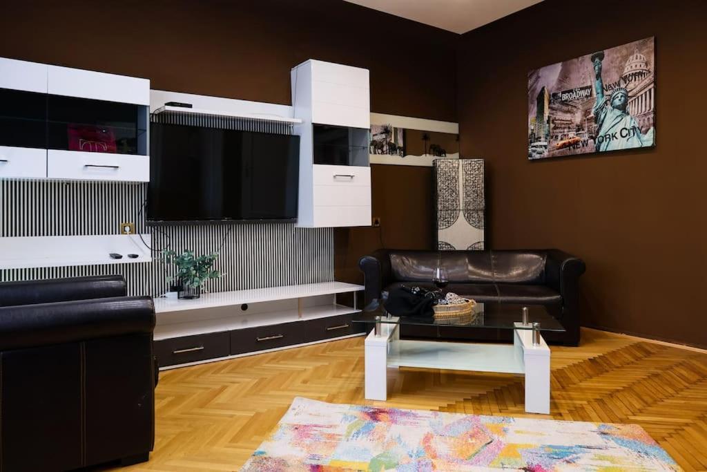 Apartment Urban Elegance:center,1bdr Haven